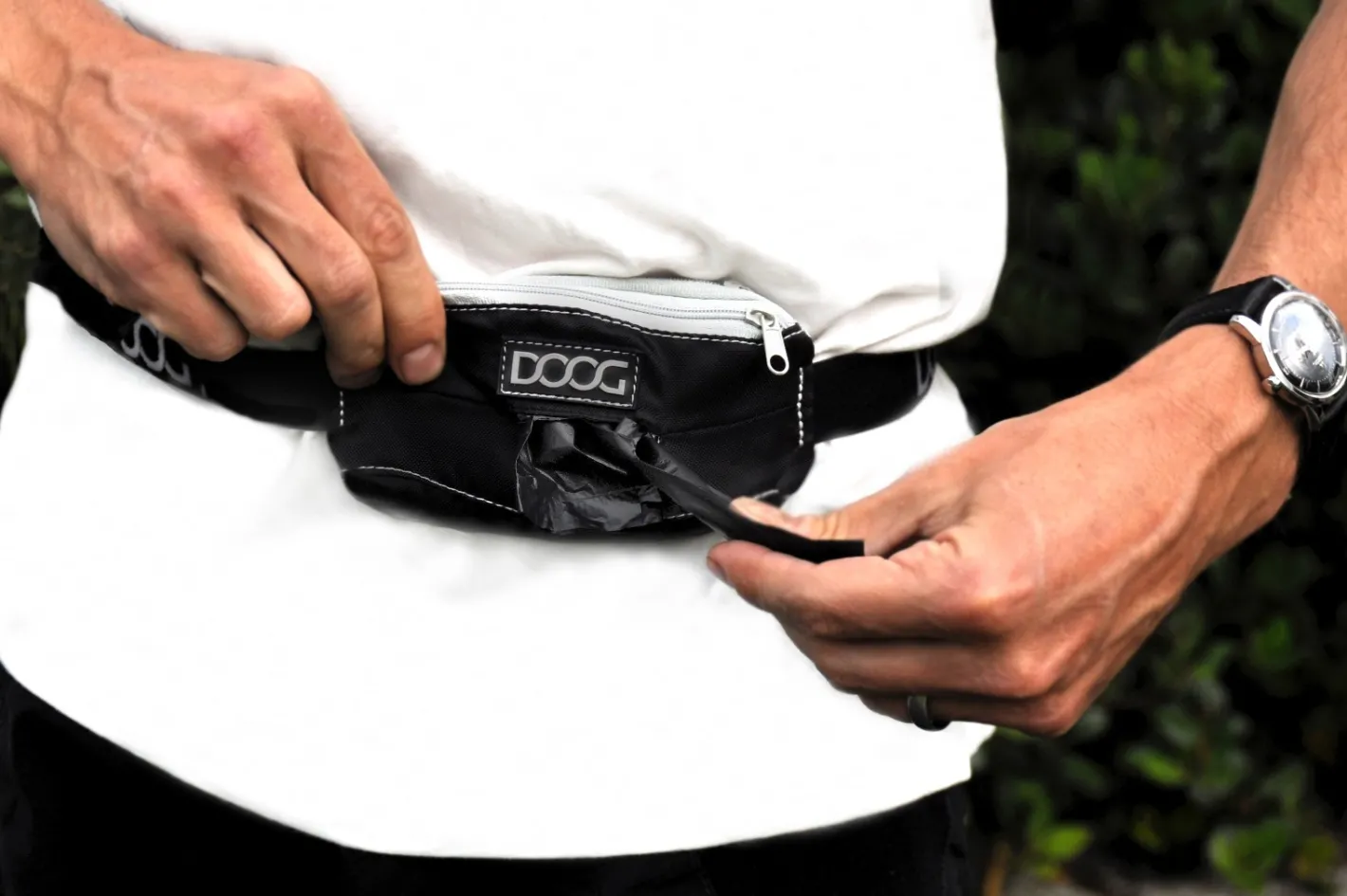 Doog Hands-Free Dog Walking Mini Belt in Grey & Neon Pink Discount