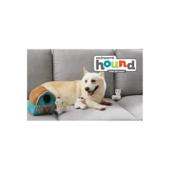 Outward Hound Hide-A-Llama Plush Dog Puzzle with 3 Squeaker Toys Best